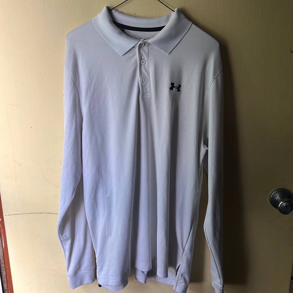 Under Armor Loose Long Sleeve Collared Shirt